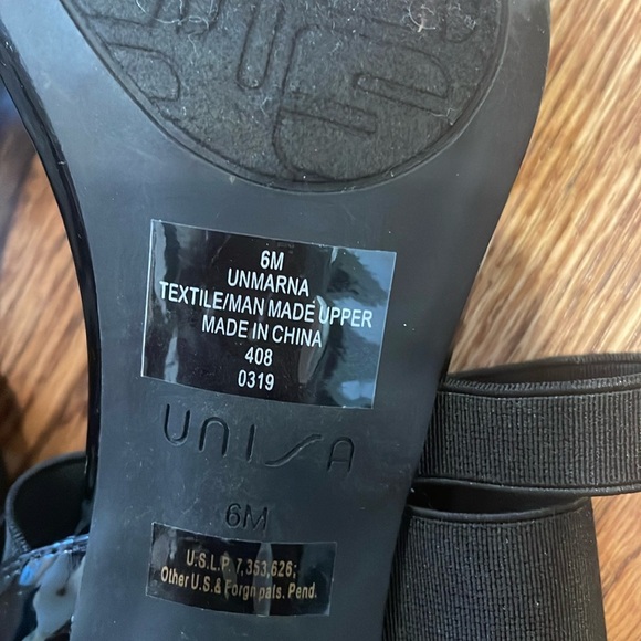 Heels - Picture 6 of 7